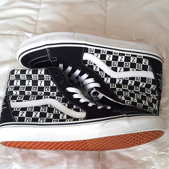 Vans X Zappos 20 Years of WOW Sk8-Hi Rare - Picture 2 of 7